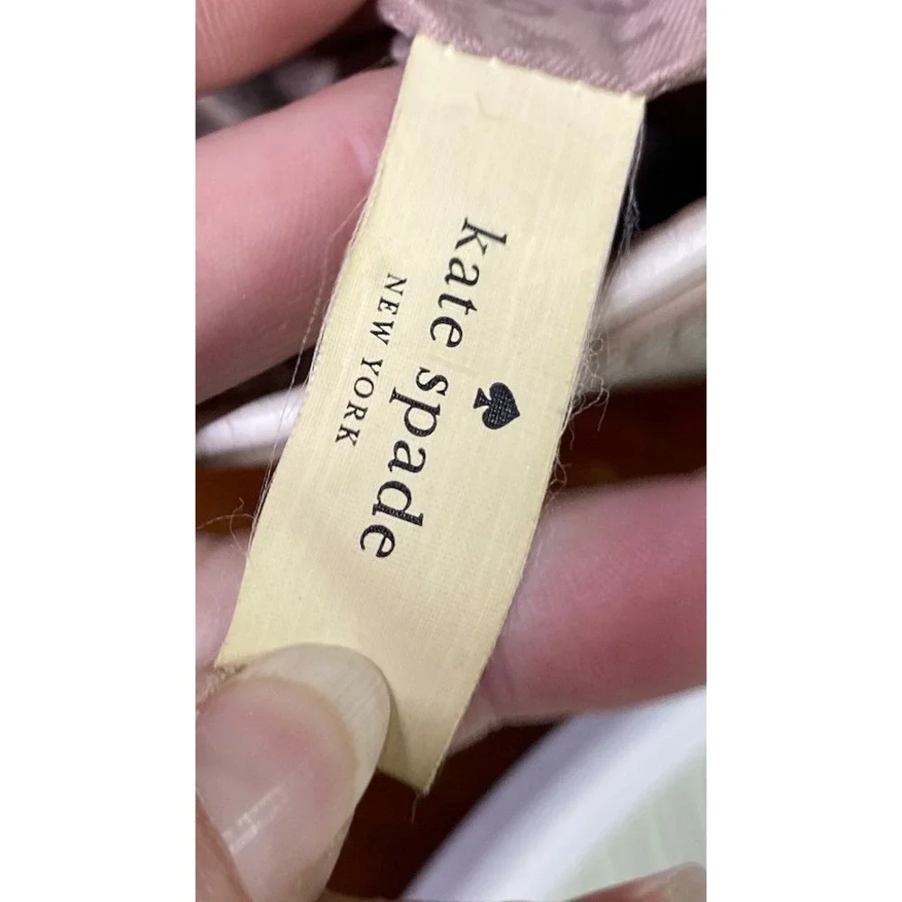 Kate Spade NY Purse Cross Body Tan Pebble Leather Bag Tassle Front Purse 10x11x2